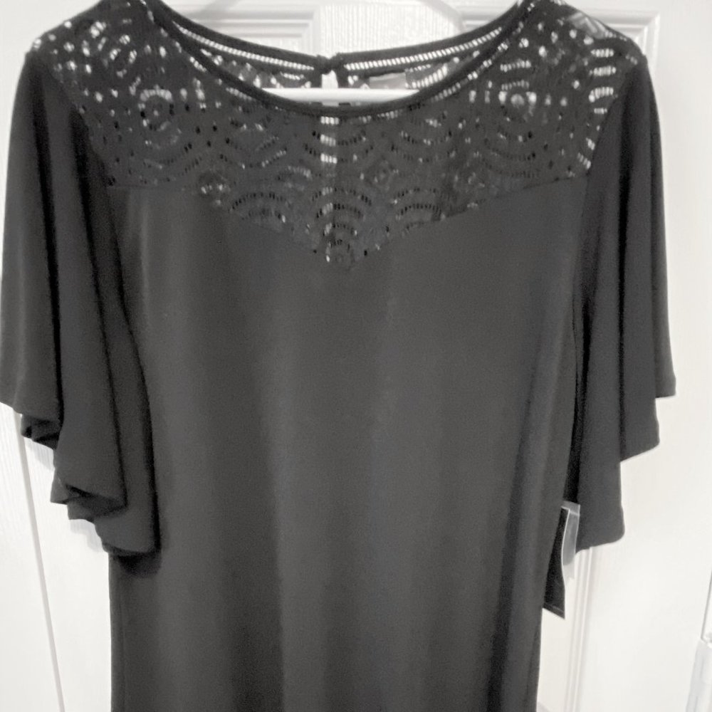 NWT Ladies Worthington Black Lacy Top Size L